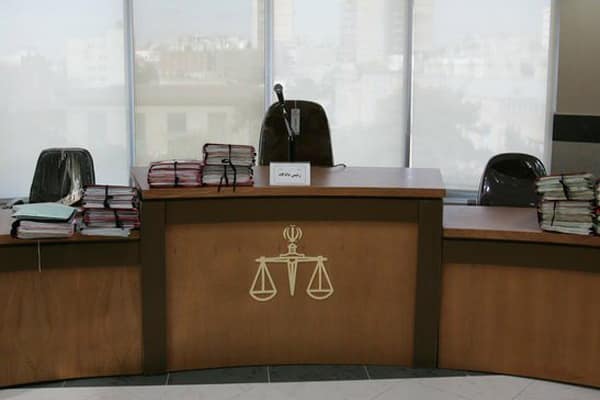 اعلام وکالت فوری توسط وکیل؛ هر ساعت تأخیر می‌تواند سرنوشت شما را عوض کند!